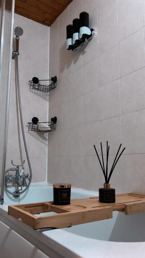 Dalston 1 Bedroom Flat London Ngoại thất bức ảnh