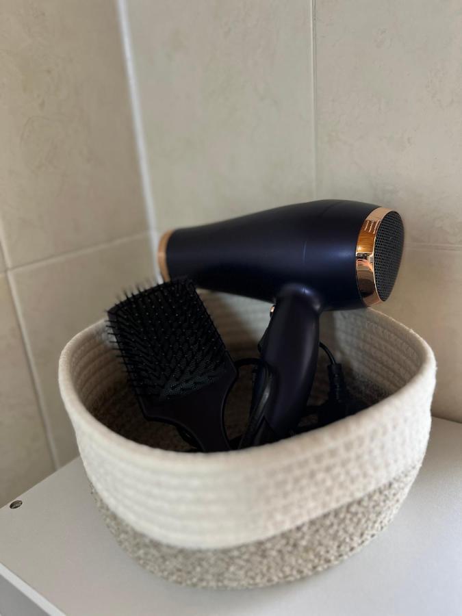 Dalston 1 Bedroom Flat London Ngoại thất bức ảnh
